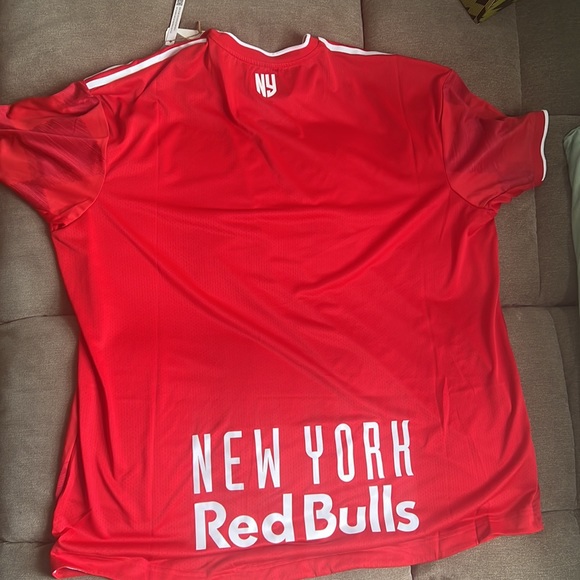 Adidas Jersey Red Bull 🐂🔴 / Size XXL men / season 22-23 - Picture 2 of 6